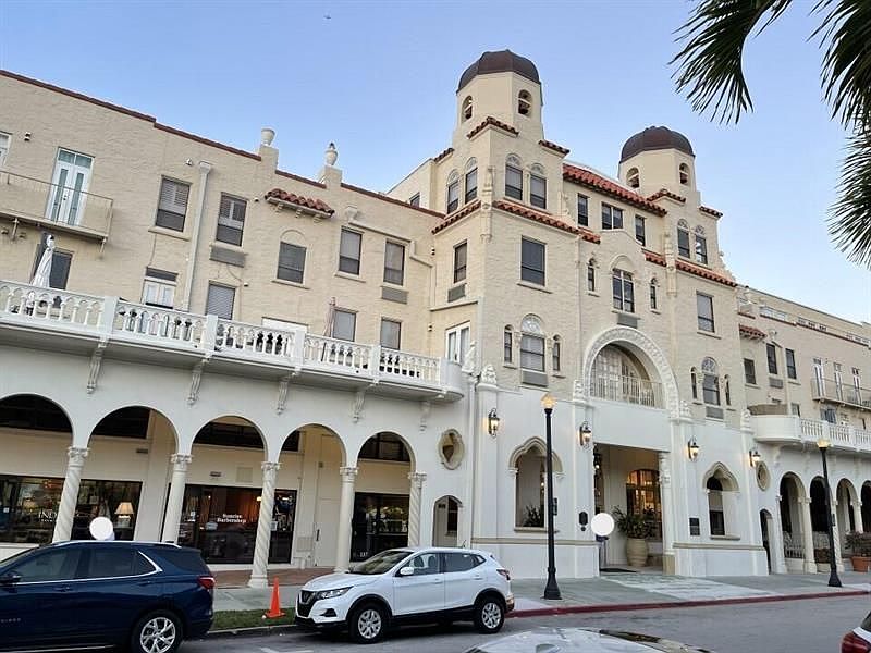 1st image of 235 Sunrise Ave #1021