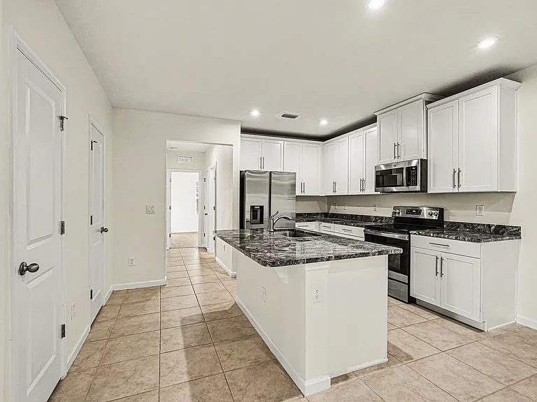 18267 Turning Leaf Cir — Photo 13