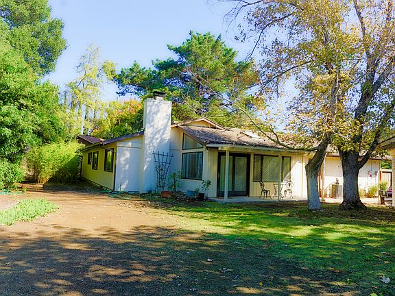 5th image of 12826 Selma Ct