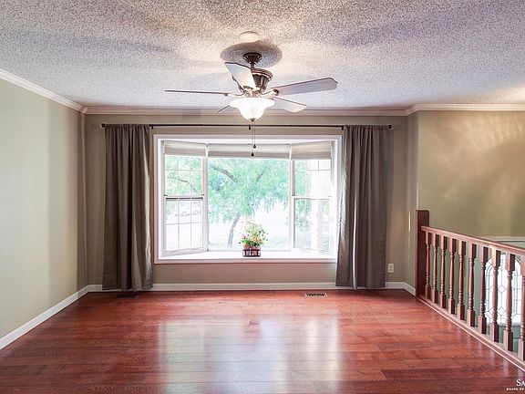 2nd image of 745 Huehl Cir