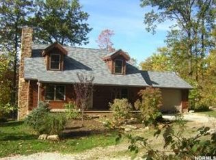 833 Michelle Rdg, Hinckley, OH 44233