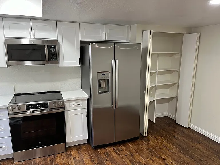 4690 Monterey Cir #3 — Photo 7