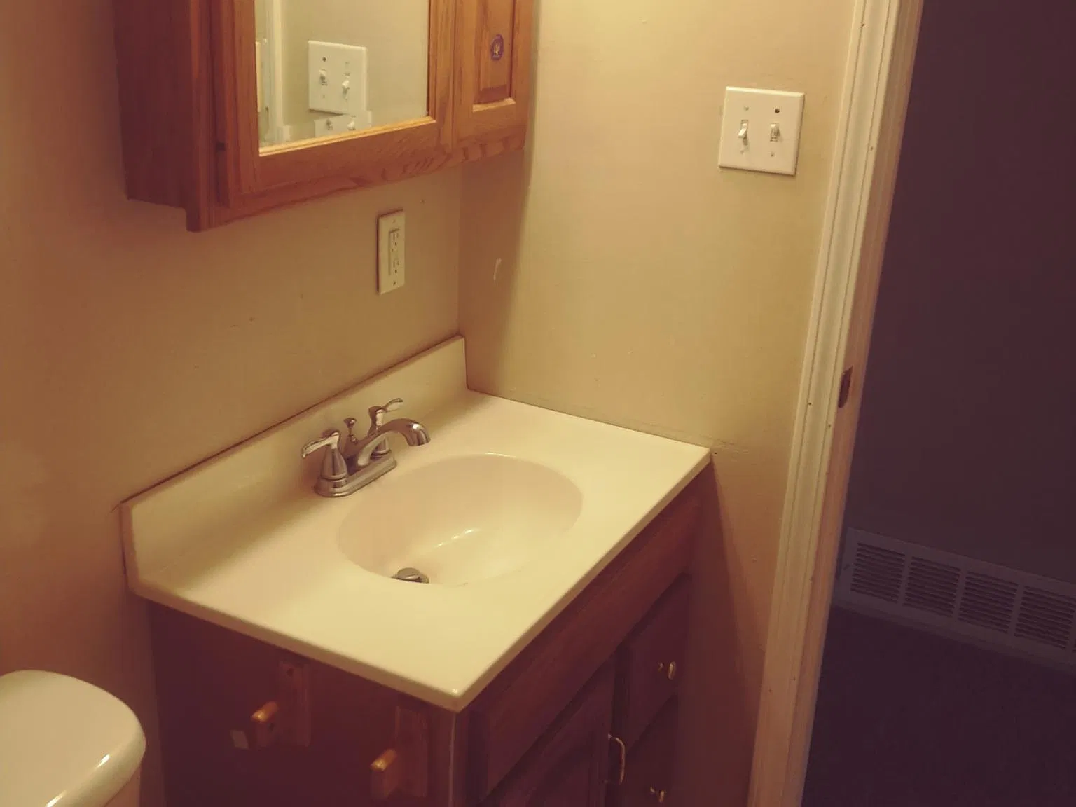 3 bed, 988 sqft, $1,450 — Photo 3