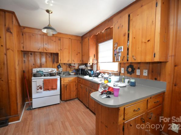 charlotte-north-carolina-6260428 picture