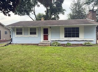 4709 Mohawk Rd, Rockford, IL 61107