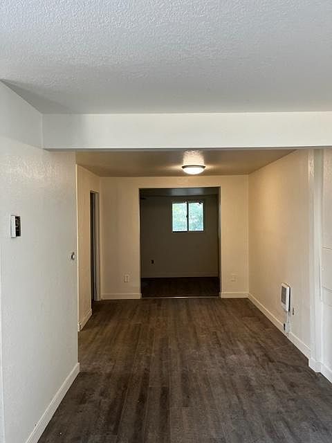 2nd image of 1107 McKinley Ave #B