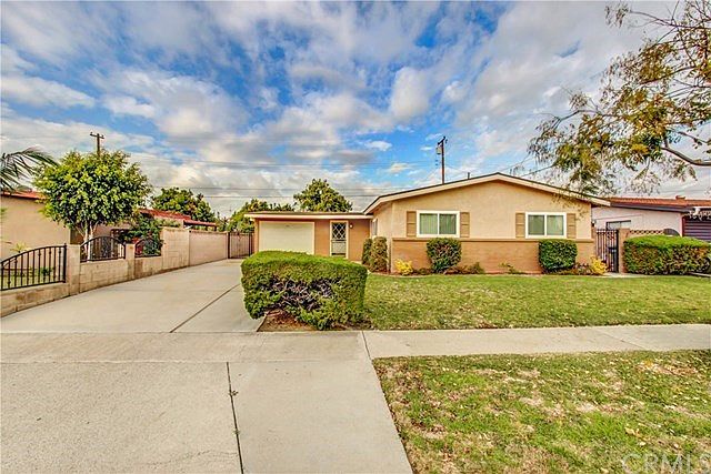 1st image of 7425 El Prado Way