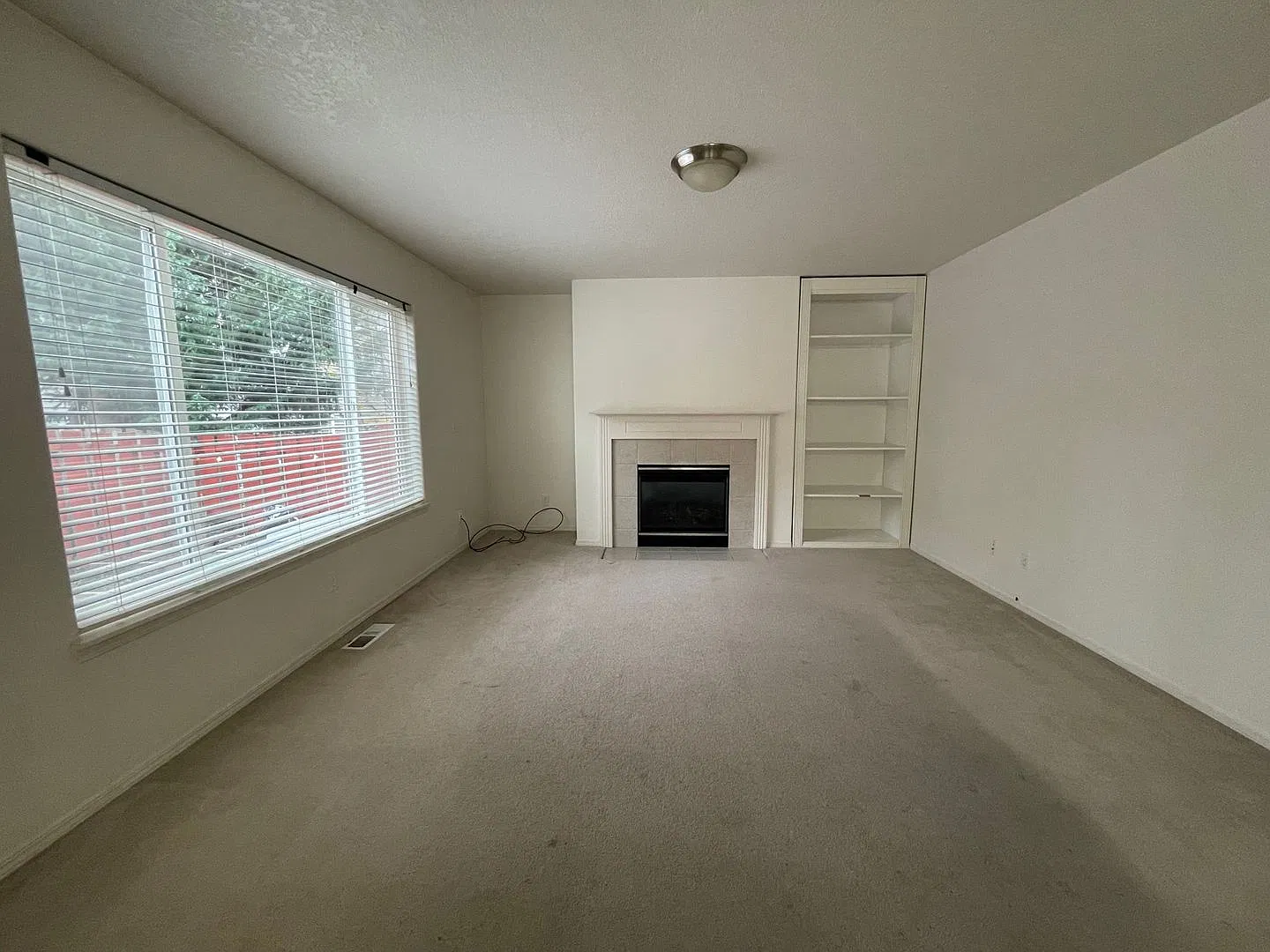 6474 NW Connery Terrace ~ Lovely and Spacious Bethany Home — Photo 2