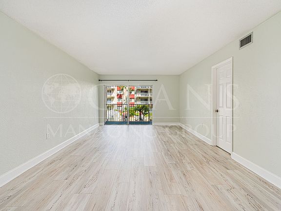 2nd image of 2711 N Halifax Ave APT 291