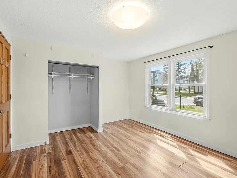 3821 Foss Rd #2 — Photo 10