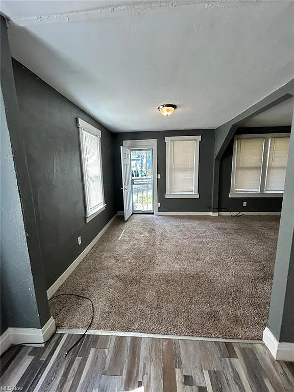 Studio, $750 — Photo 3