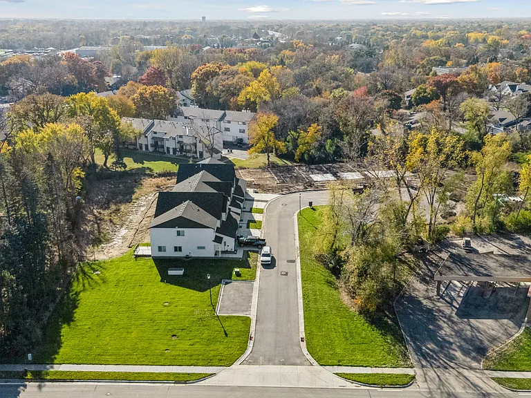11510 Robinson Dr NW — Photo 31