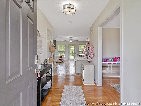 5th image of 1906 Sunshine Ct