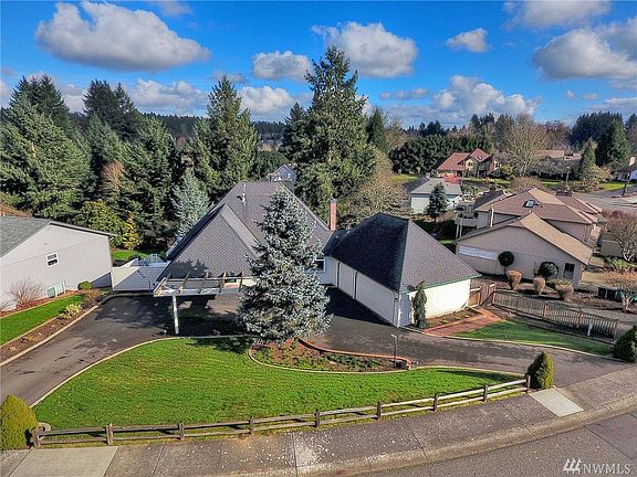2nd image of 4210 Amber Ct SE