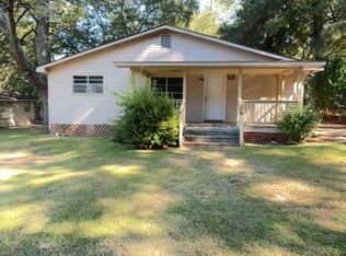 593 Perdue Pl, Greenville, AL 36037