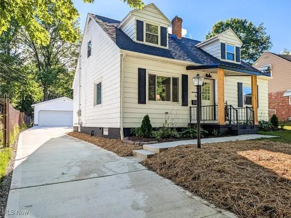 515 Crestview Ave, Akron, OH 44320