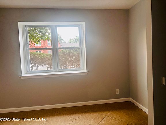 3rd image of 149 Cortelyou Ave #1B