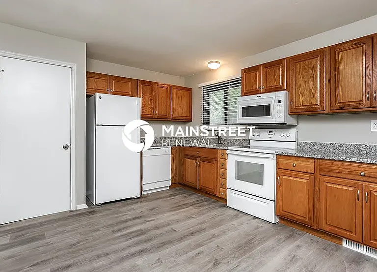 1700 Birch St — Photo 6