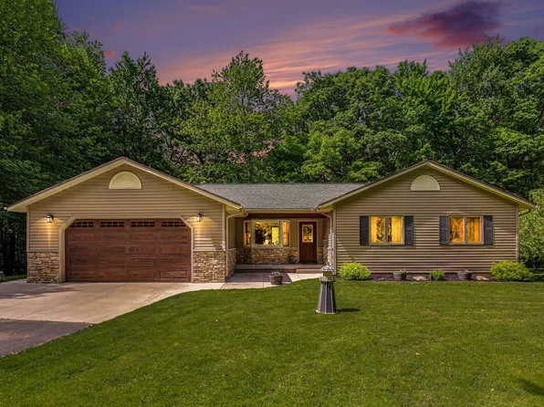 11024 W Peck Lake Rd, Lowell, MI 49331