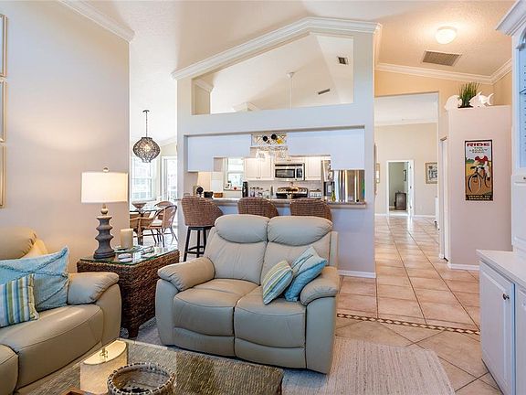 4th image of 1130 Deardon Dr