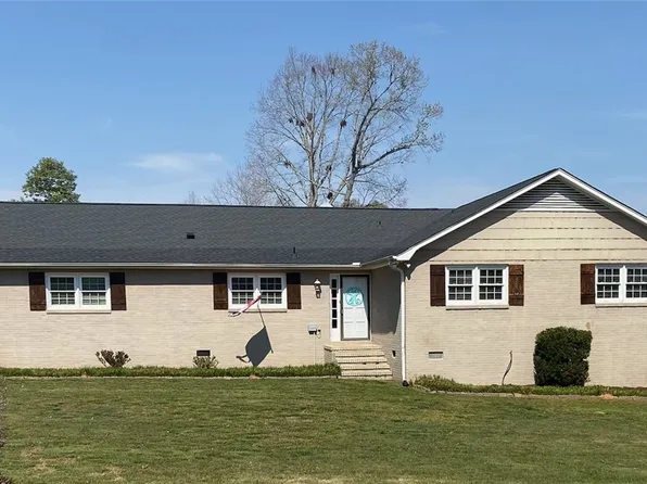 209 Keystone Dr, Anderson, SC 29621