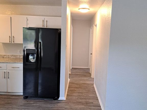 3rd image of 1810 Amberson Dr