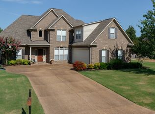 38 Rawling Wood Cv, Jackson, TN 38305