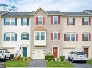 109 Tidewater Ter, Falling Waters, WV 25419