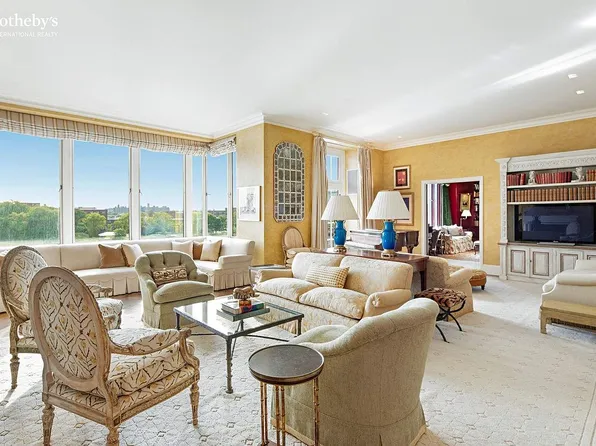 10 Gracie Sq #34C, New York, NY 10028