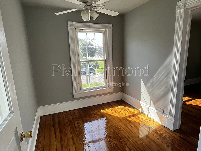 104 Lee Ave #B — Photo 11