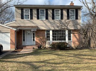 34 W Center Ave, Lake Bluff, IL 60044
