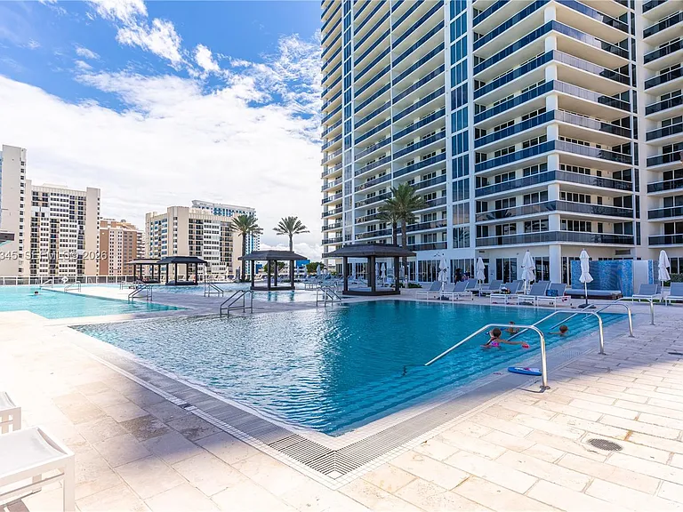 1830 S Ocean Dr #1501 — Photo 43