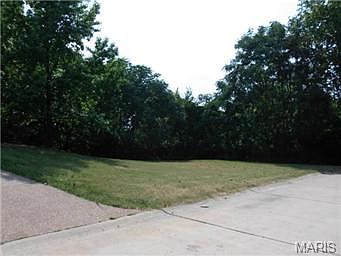 2nd image of 10834 Forest Circle Dr