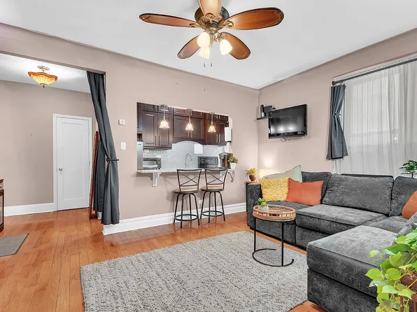 130 Bay Ridge Pkwy APT 1M, Brooklyn, NY 11209