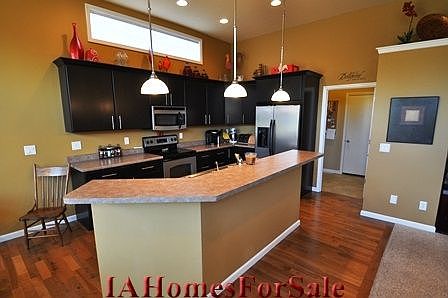 Breakfast bar provides seating for four.