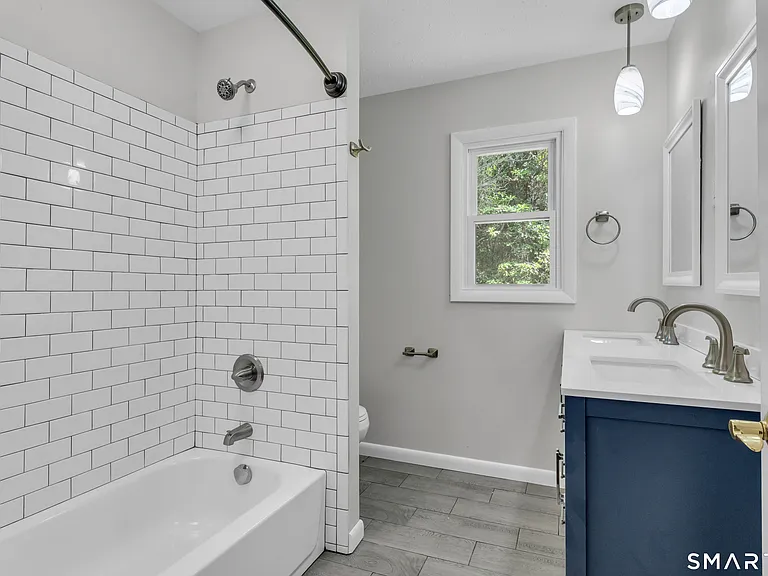 260 Flag Marsh Rd — Photo 10