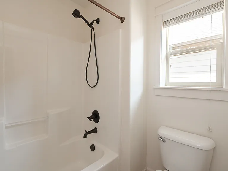 20466 Jacklight Ln — Photo 25