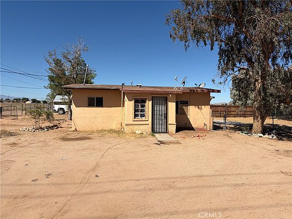 3rd image of 17910 Bellflower St