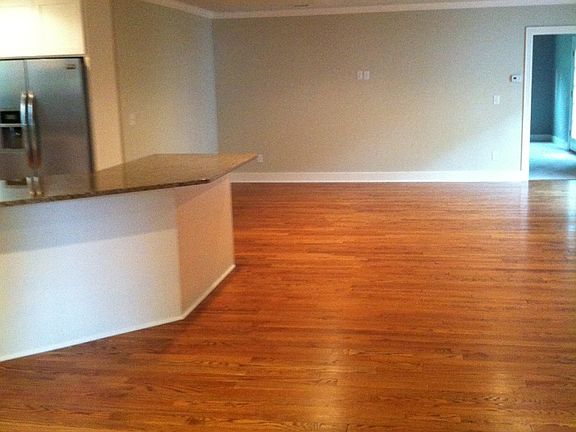 4th image of 5718 N Country Club Blvd