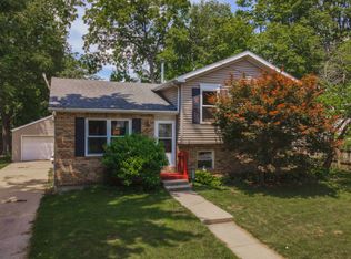 403 S Linden St, Normal, IL 61761