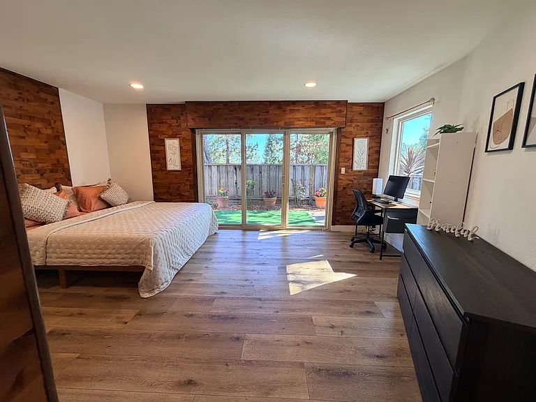 5370 Briar Ridge Dr — Photo 14