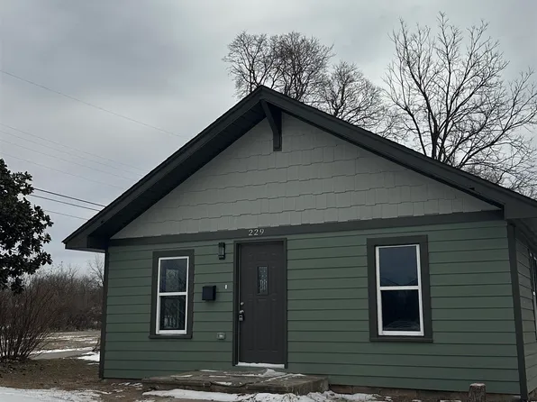 229 E Cherry Ave, Enid, OK 73701