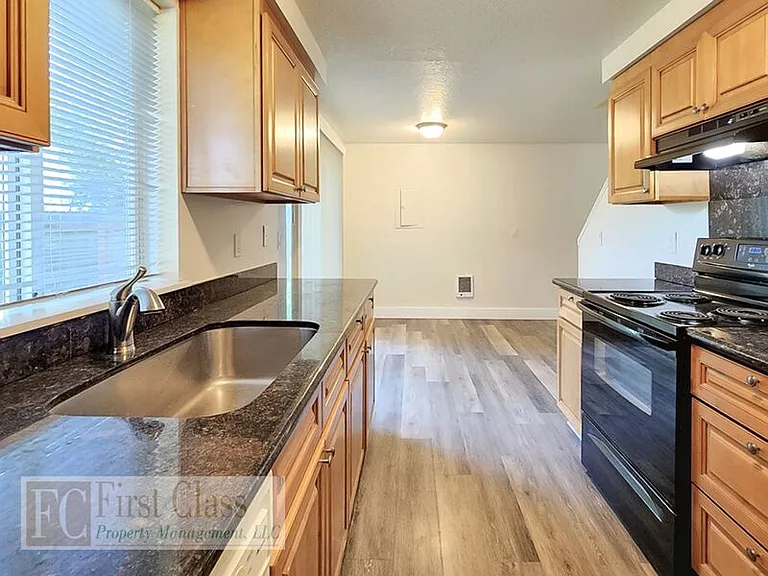 3022 SE 38th Ct — Photo 6