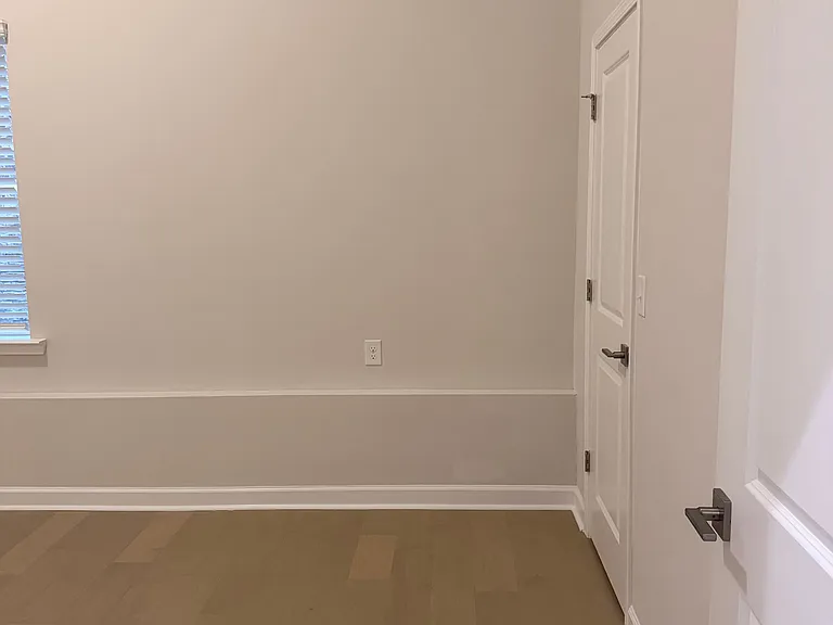 1973 Hollywood Rd NW #15 — Photo 6