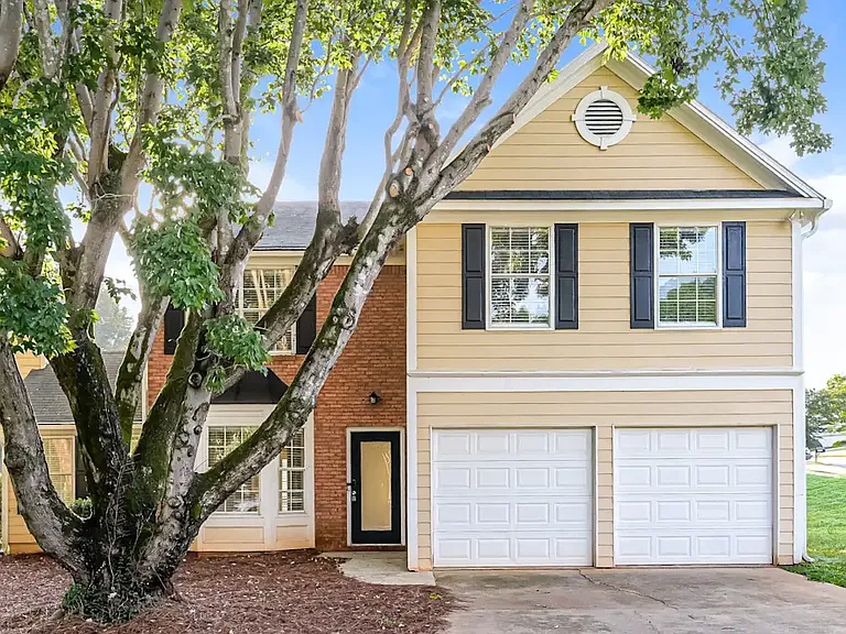 2945 Da Vinci Blvd — Photo 1