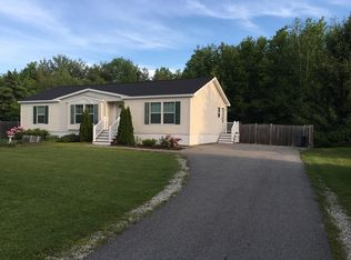 5 Kendell Ln, Salisbury, MA 01952