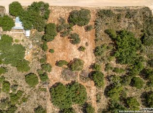 824 County Road 6850, Lytle, TX 78052