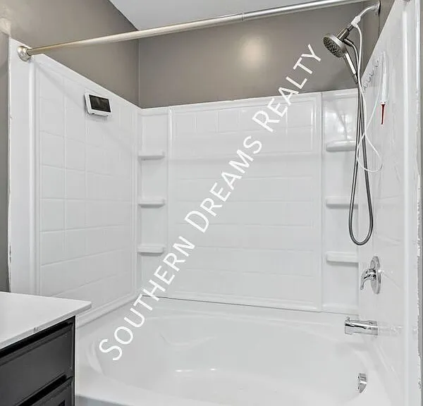 414 Tulip Way — Photo 38