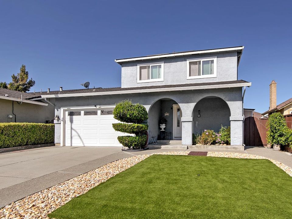 1st image of 3241 Tenley Dr