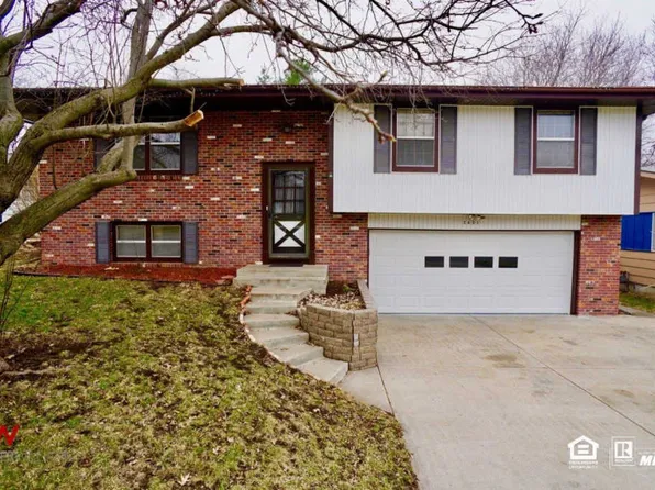 2401 N 74th St, Lincoln, NE 68507